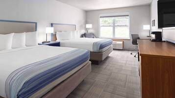 Habitación, 2 camas de matrimonio, no fumadores | Edredones de plumas, caja fuerte, escritorio