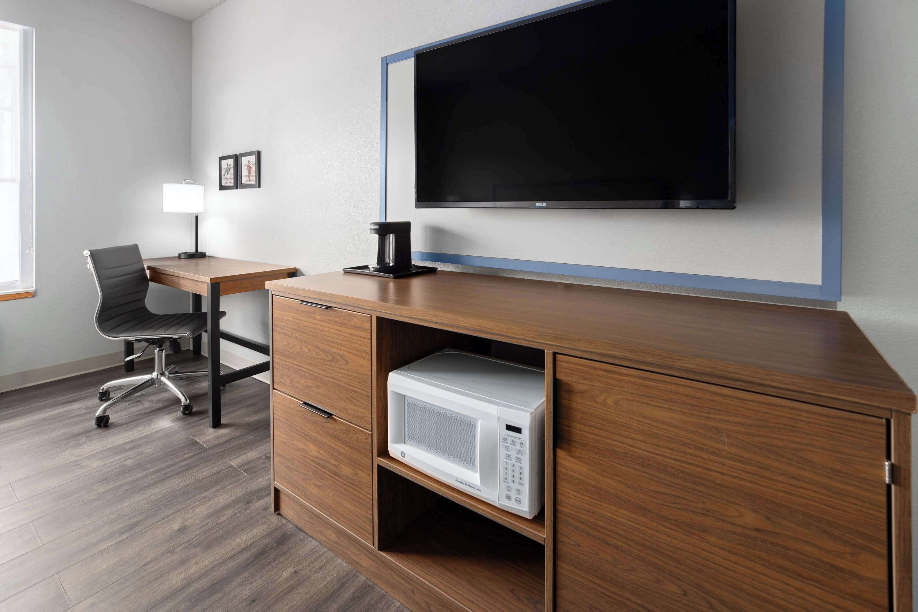 down duvets, in-room safe, desk, laptop workspace