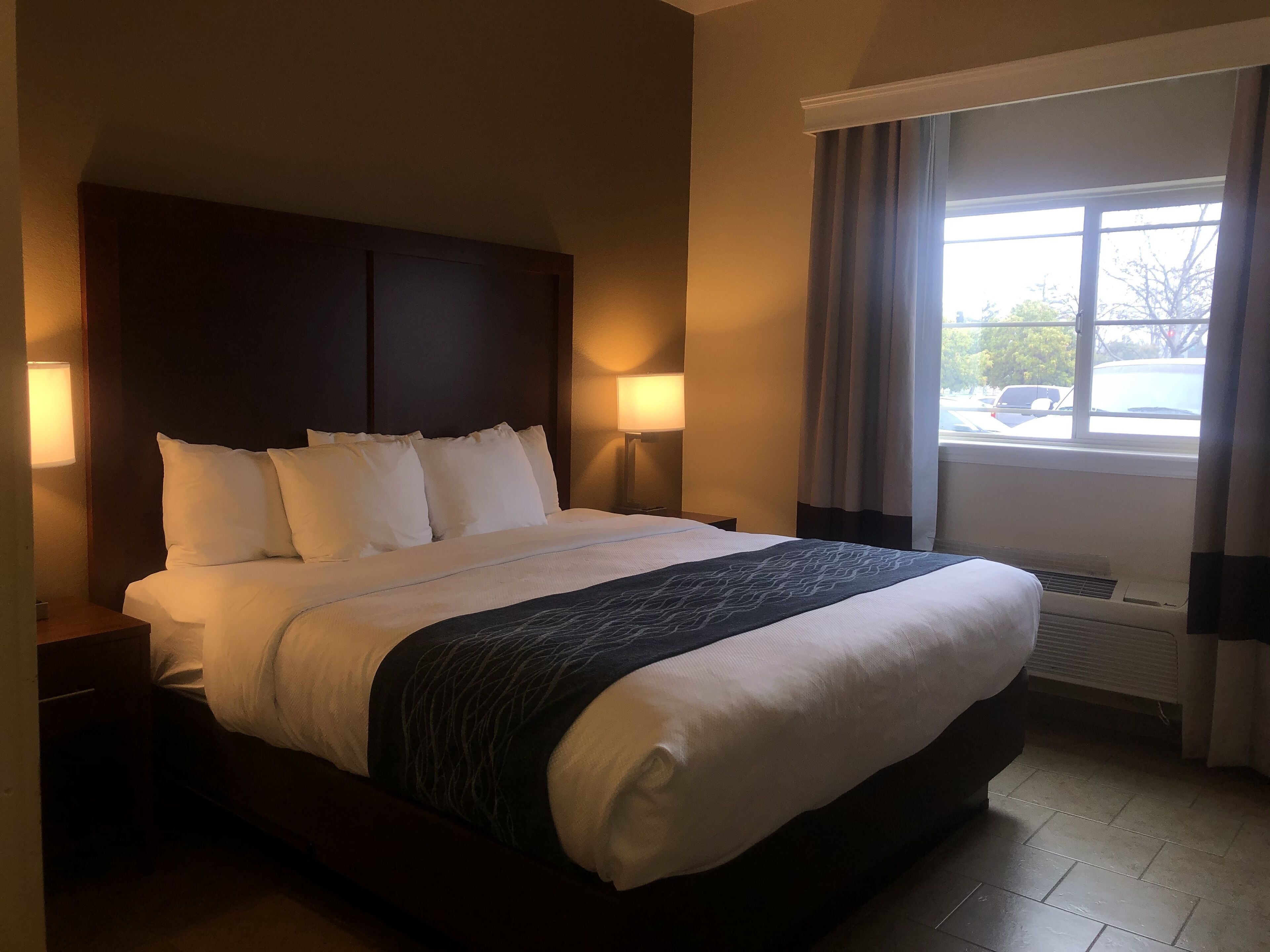 In-room safe, desk, blackout drapes, soundproofing