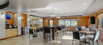 Comfort Suites Stockbridge Atlanta South