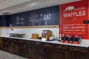 Desayuno buffet incluido todos los días 