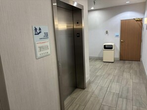 住宿設施服務
