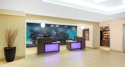 La Quinta Inn & Suites by Wyndham Midland North