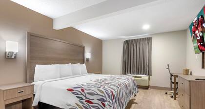 Red Roof Inn & Suites Newport News