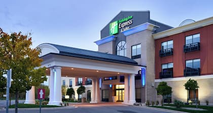 Holiday Inn Express Hotel & Suites Airport Dieppe by IHG