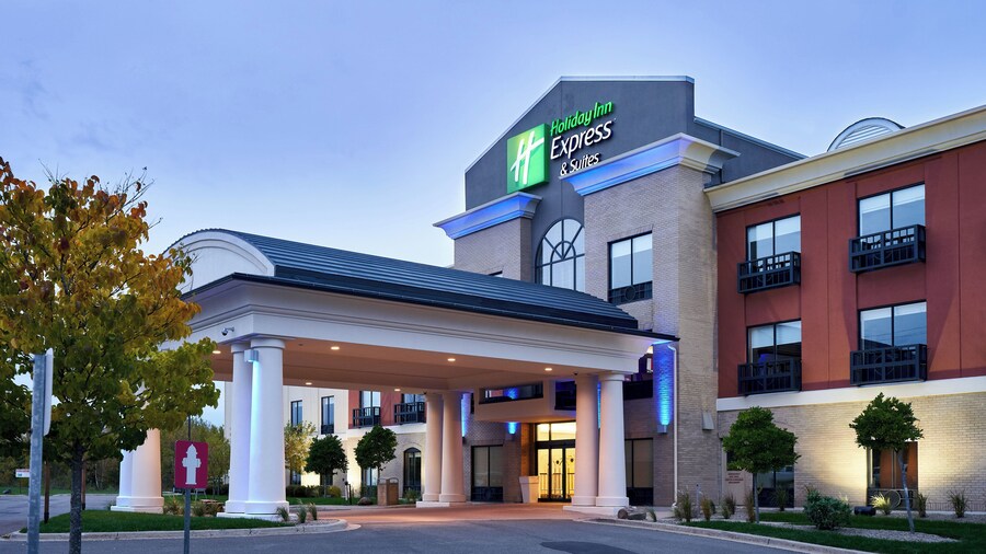 Holiday Inn Express Hotel & Suites Airport Dieppe by IHG