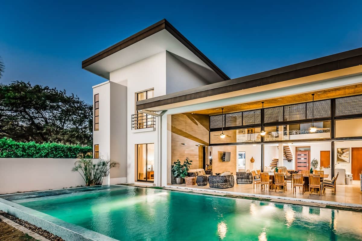 Premium Villa 4 bedroom garden view + private pool | Down duvets, pillow-top beds, in-room safe, individually decorated