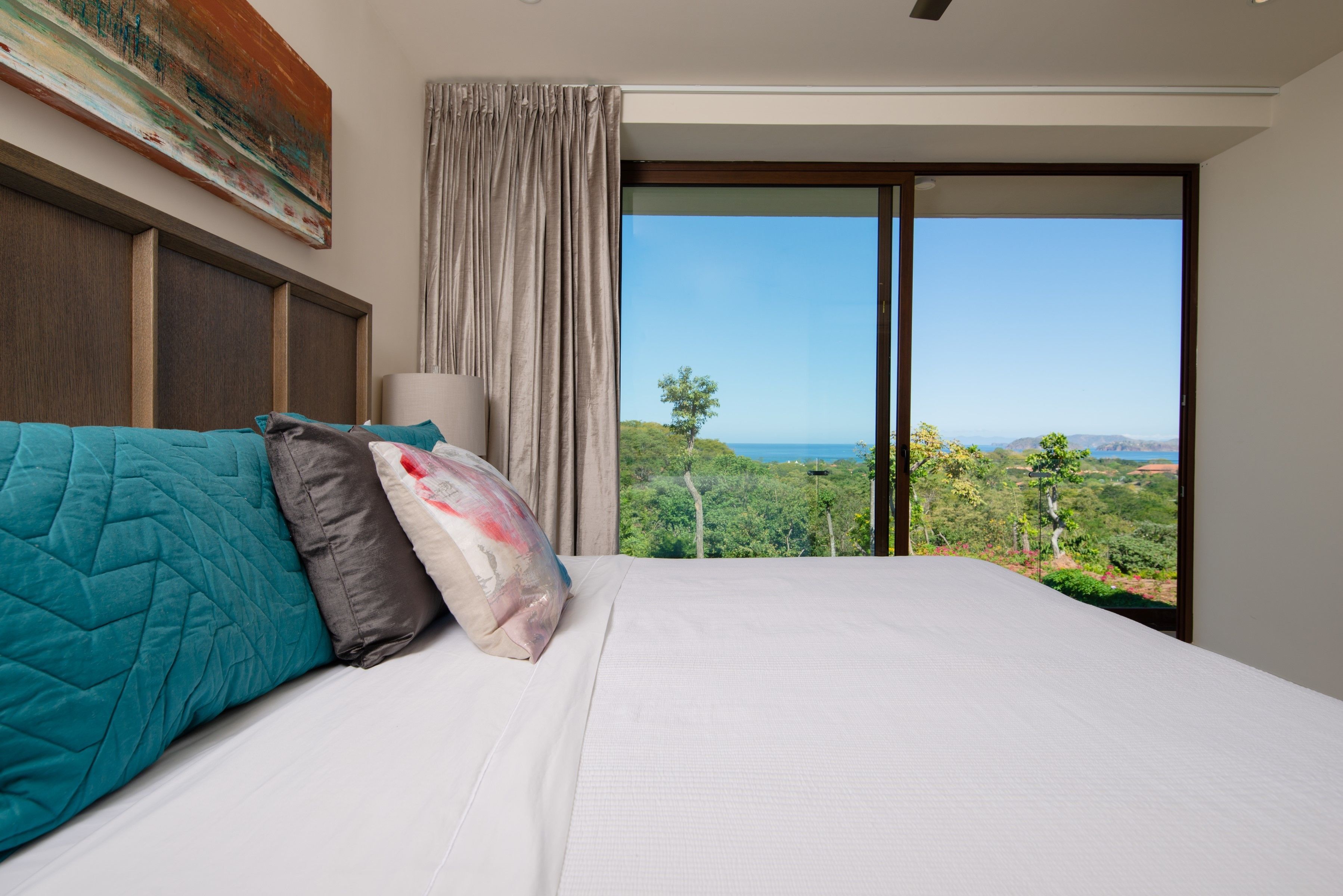 Home Town Aromo 3 Bedroom, 3 Floors. | Vista do quarto