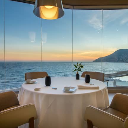 2 restaurants, breakfast, lunch, dinner served; Mediterranean cuisine