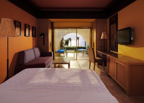 Pillowtop beds, minibar, in-room safe, desk - Retac Qunay Dahab Resort & Spa   (Dahab)