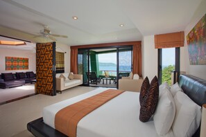 Minibar, in-room safe, desk, iron/ironing board - The Aspasia Phuket (Karon)