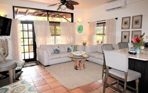 Luxury Villa, 1 Bedroom, Partial Ocean View (Ground Floor) | Living area