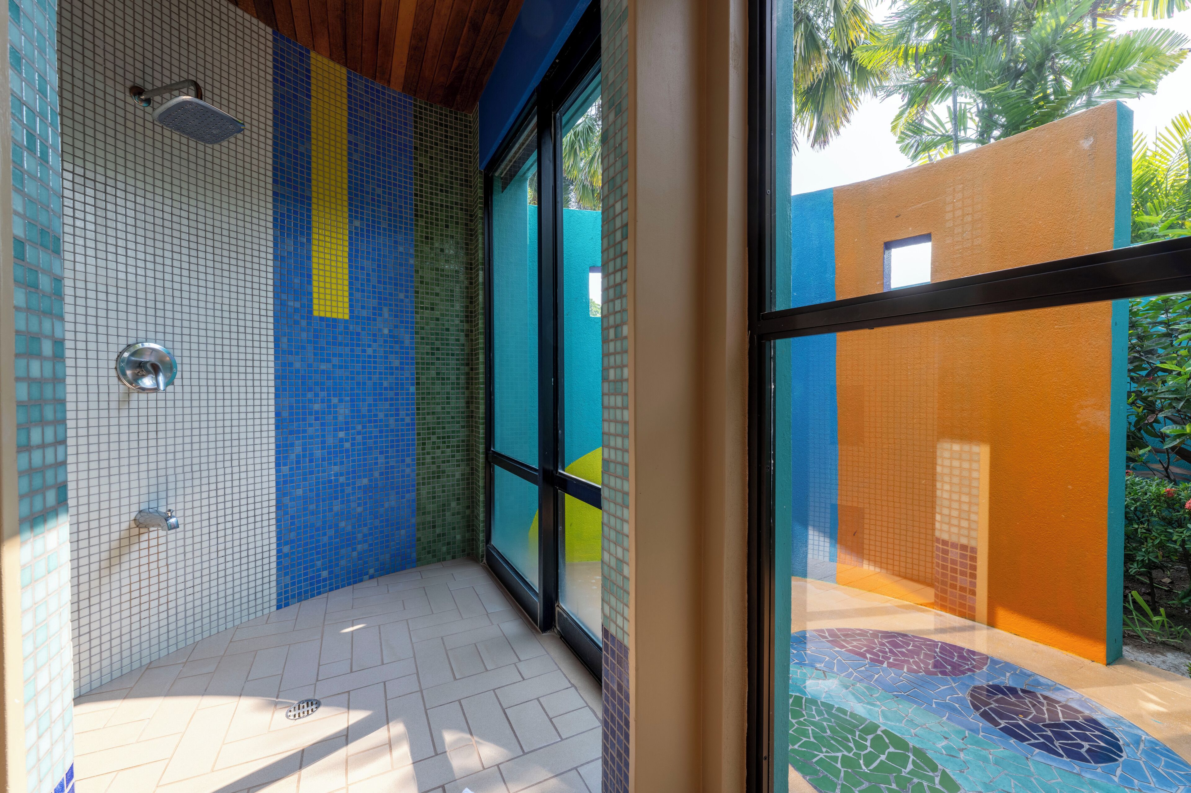 garden bungalow 2 full size bed | bathroom | shower, rainfall showerhead, eco-friendly toiletries, hair dryer