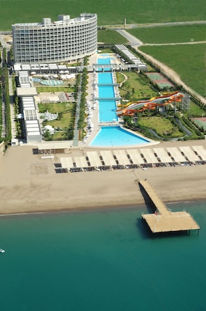 Private beach, sun loungers, beach umbrellas, beach towels