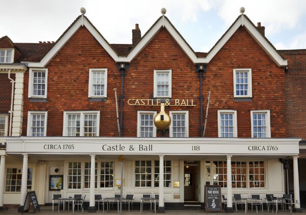 Castle And Ball By Greene King Inns - Marlborough