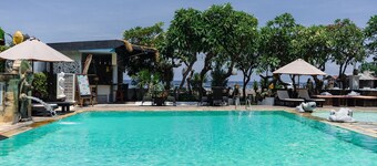 Bali Taman Beach Resort & Spa - Lovina
