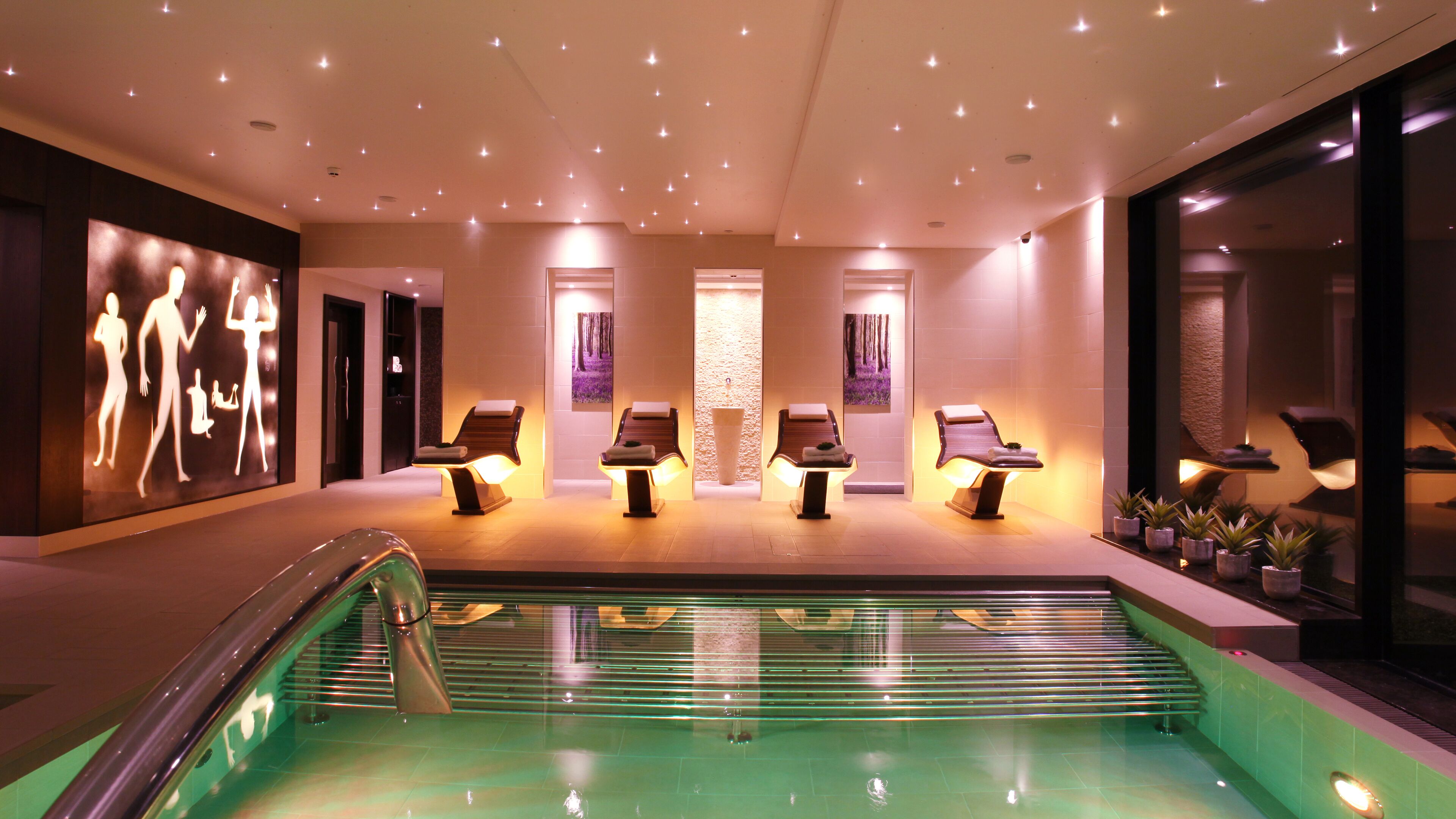 couples treatment room(s), sauna, steam room, body treatments