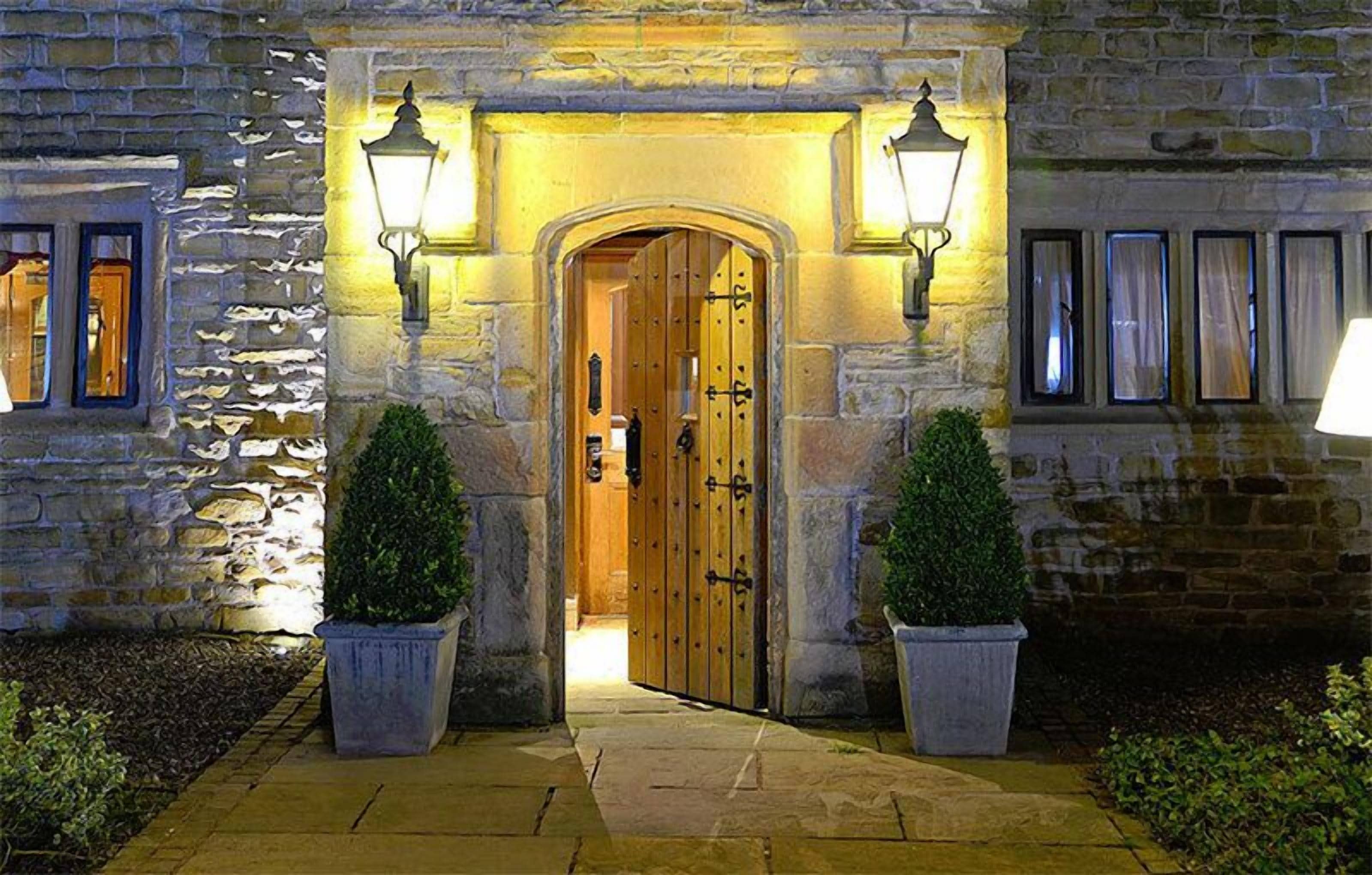 Entrada al alojamiento