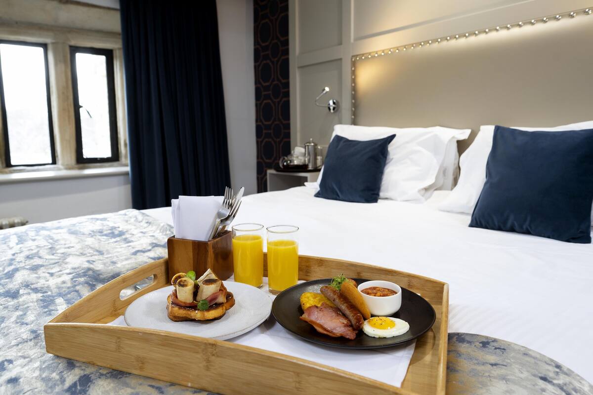 1 bedroom, in-room safe, desk, laptop workspace