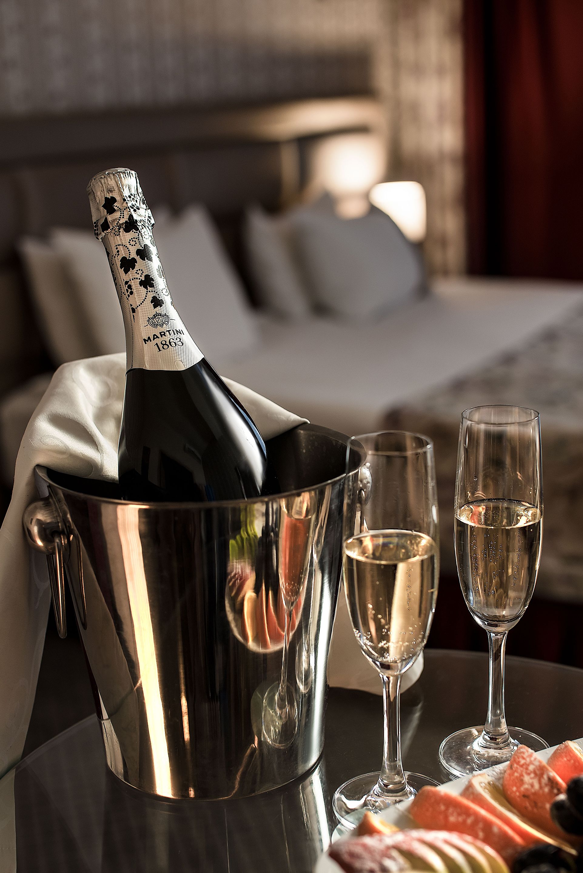 1 bedroom, premium bedding, tempur-pedic beds, in-room safe