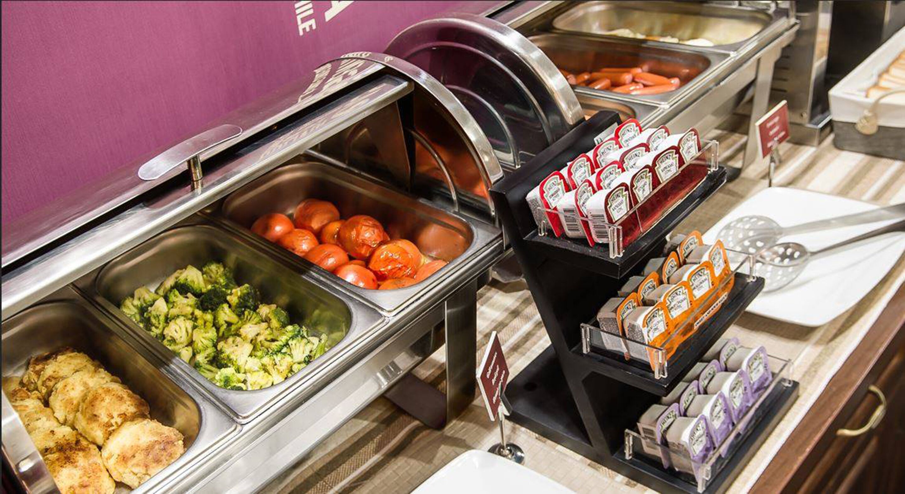 daily continental breakfast (mdl 140 per person)