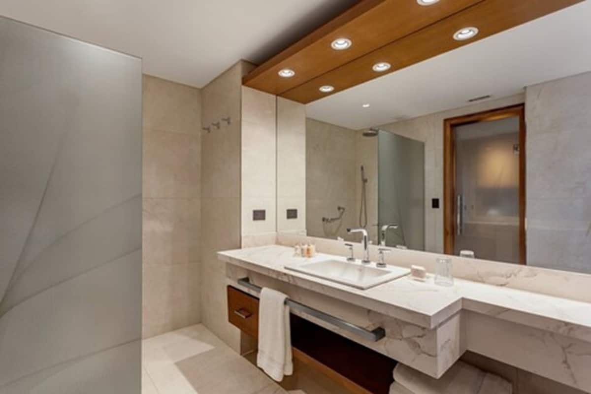 bathtub, free toiletries, hair dryer, bathrobes