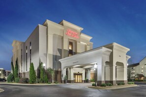 Exterior - Hampton Inn & Suites Macon I-75 North (Macon)