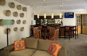 Bar (on property) - Lady Hamilton Hotel (Cape Town)