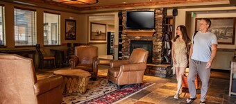 Yellowstone Park Hotel