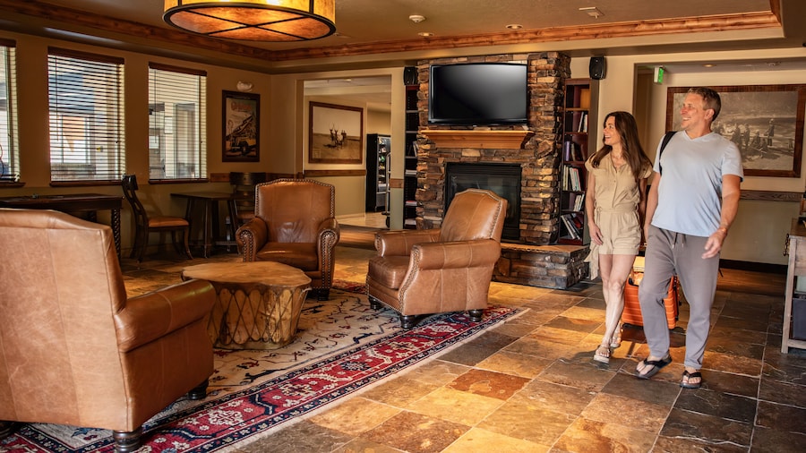 Yellowstone Park Hotel