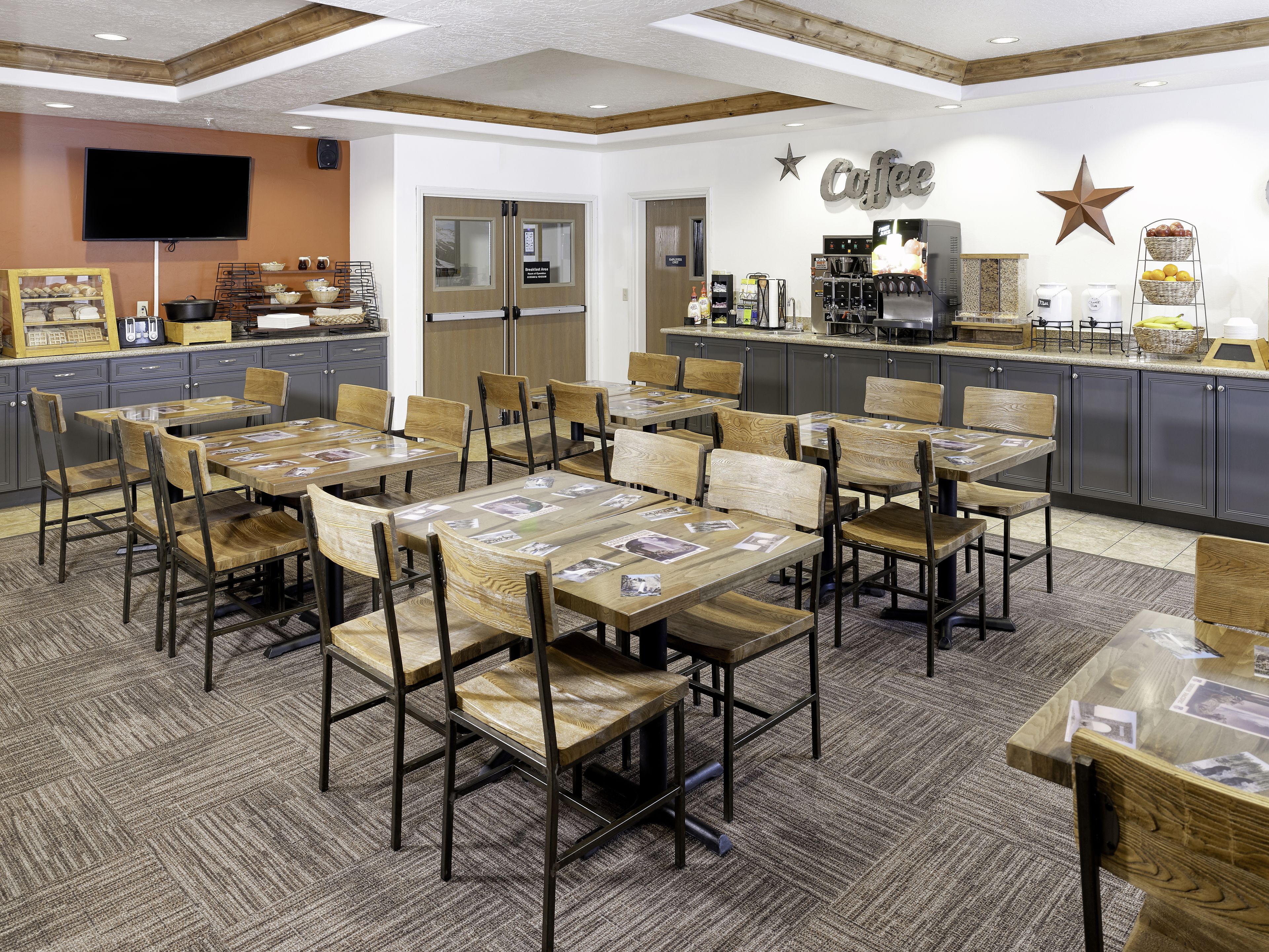 Free daily breakfast