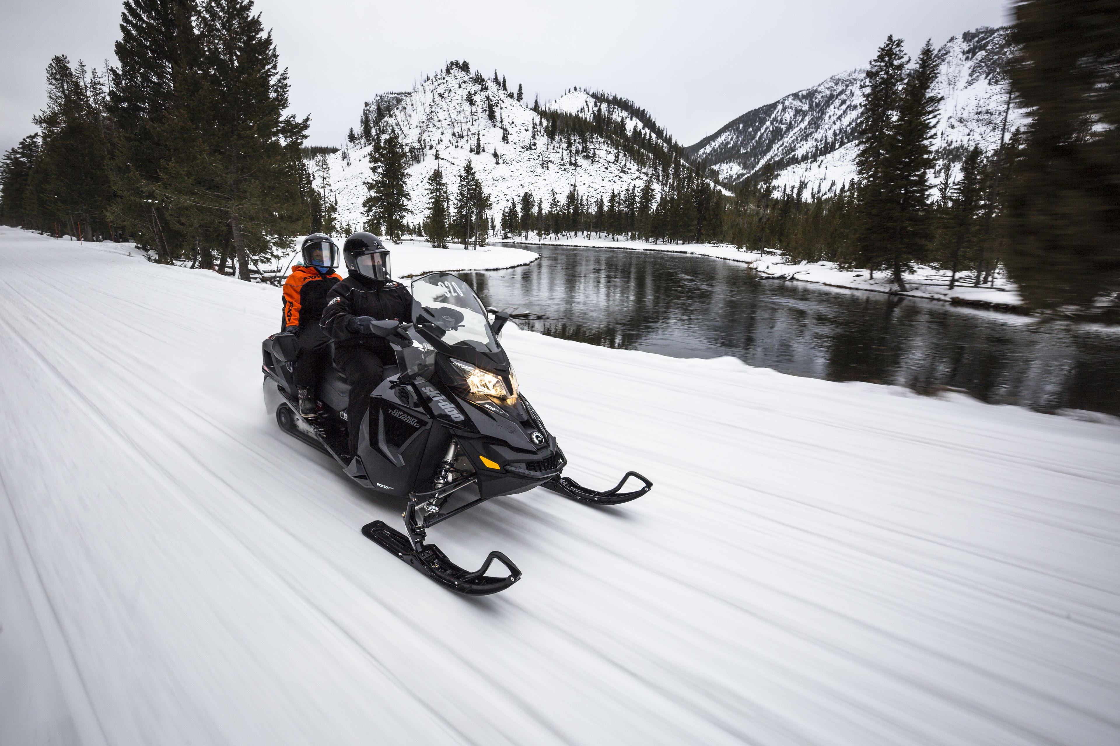 Foto - Yellowstone Park Hotel