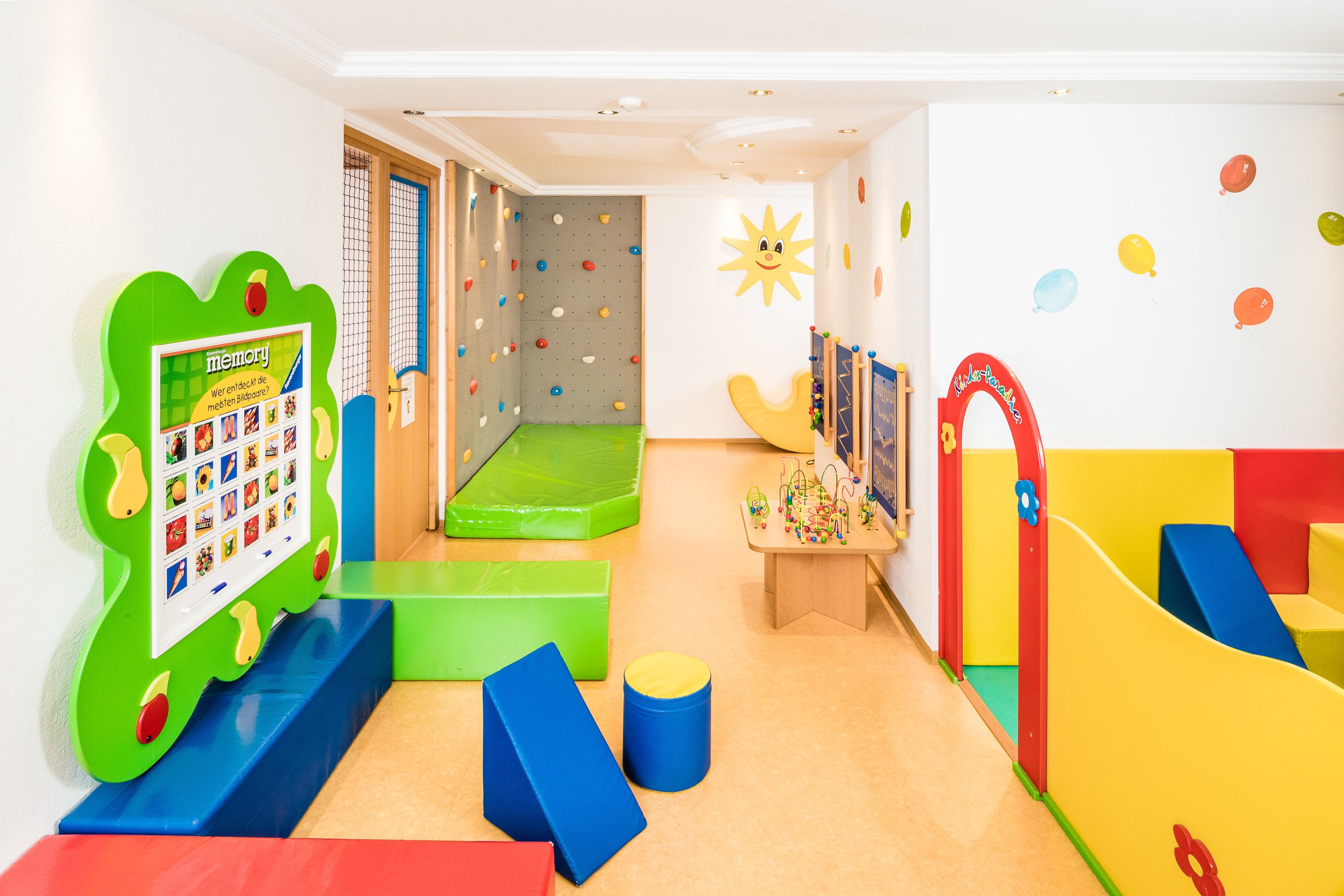 Children’s play area – indoor