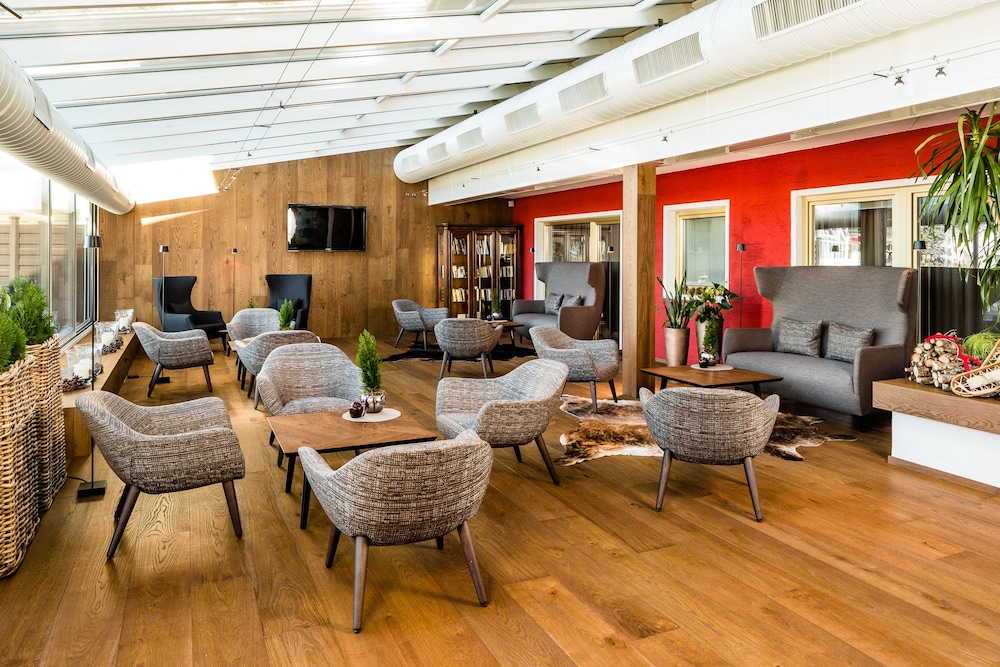 Alpenroyal Hotel by null