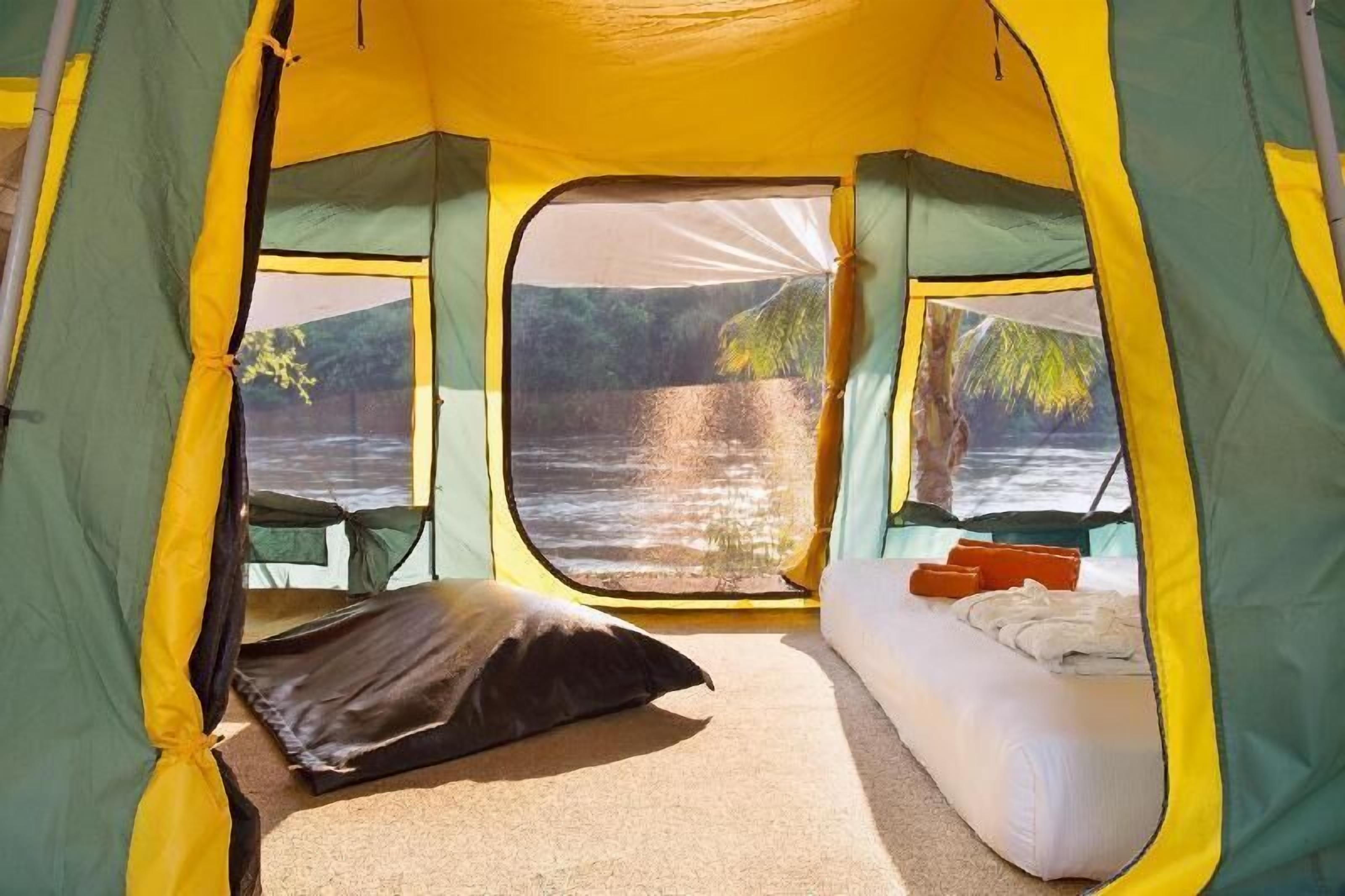 Minibar, in-room safe, soundproofing, free WiFi