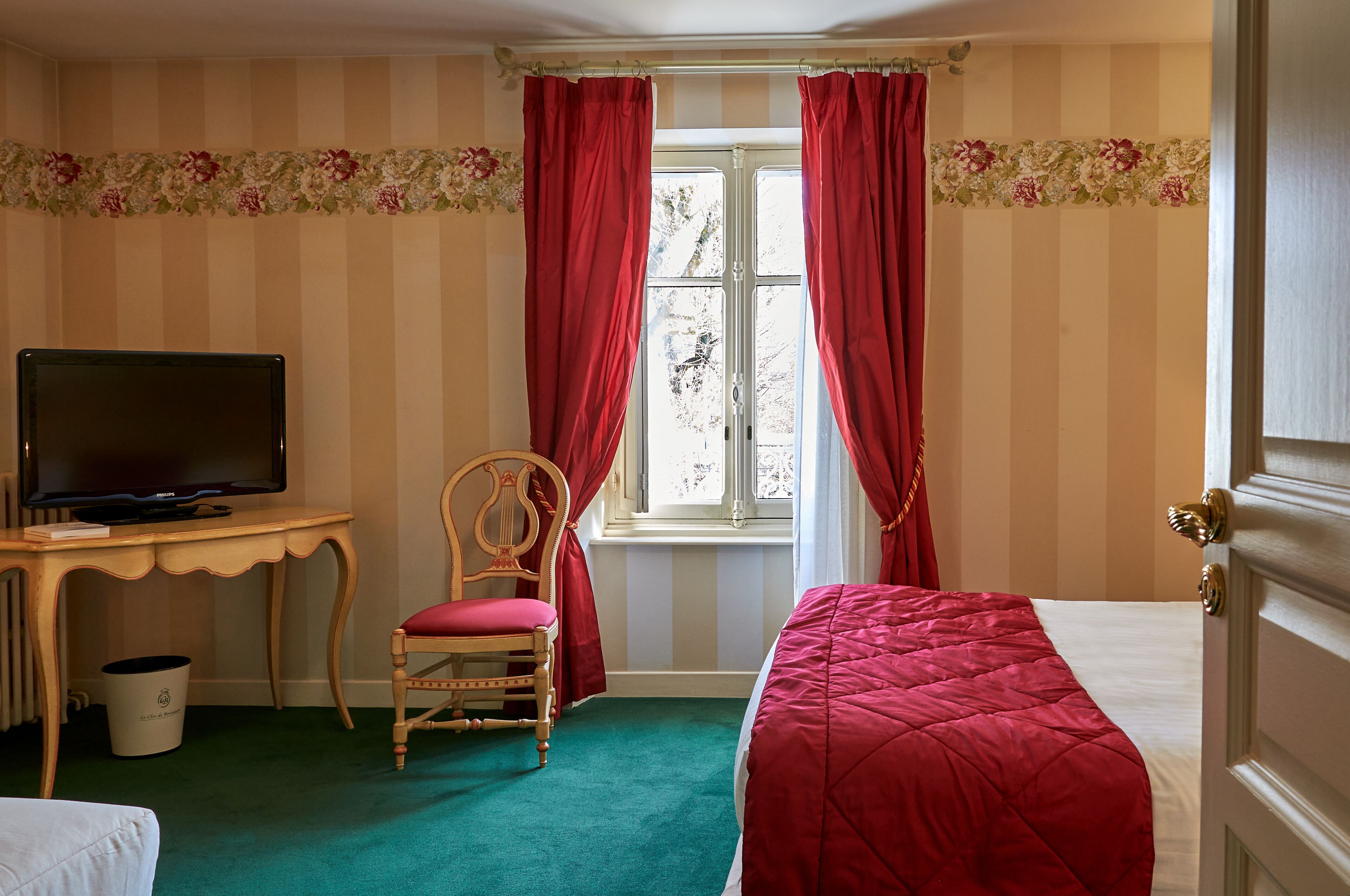 superior double room | premium bedding, in-room safe, desk, blackout curtains