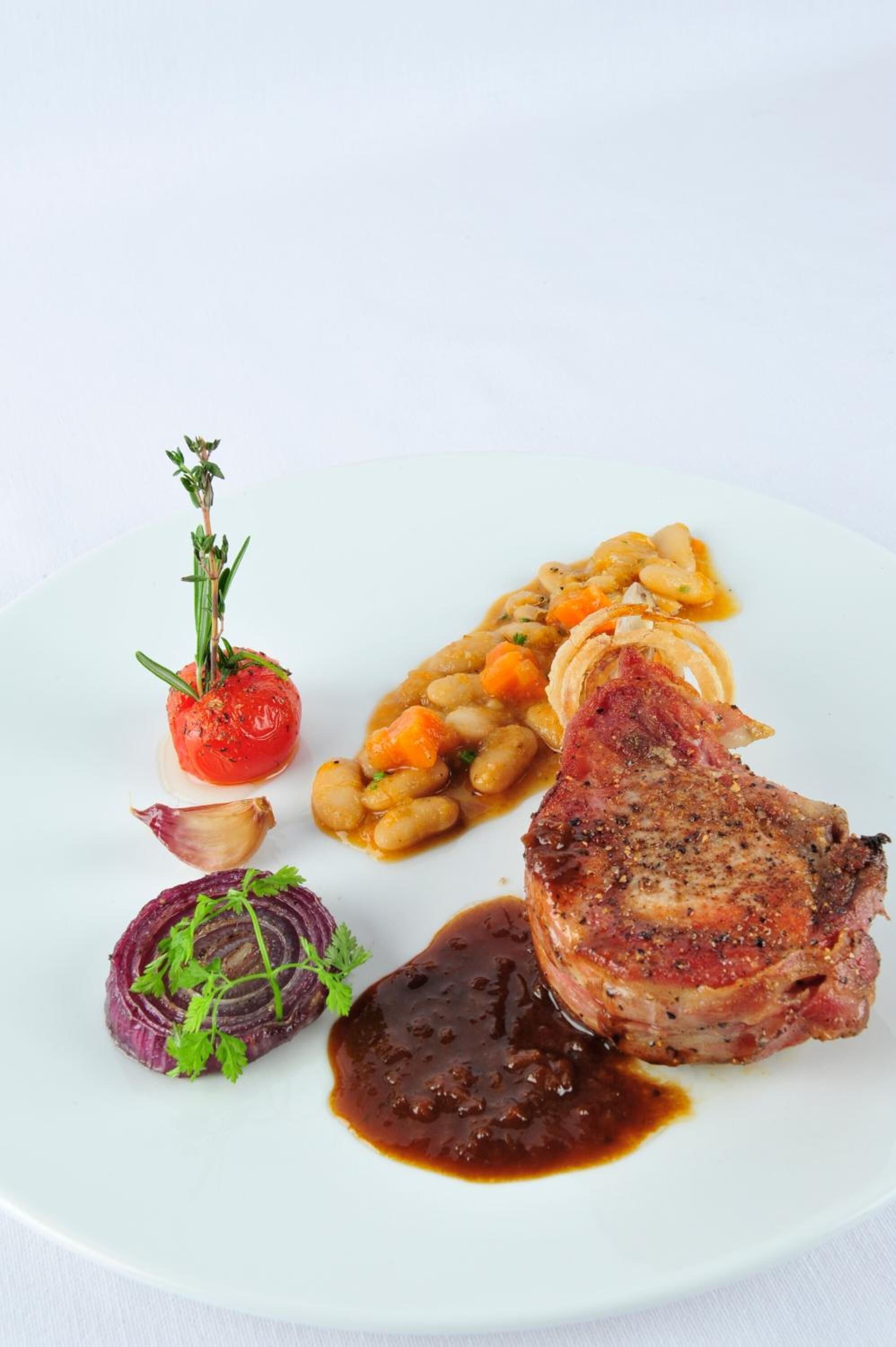 lunch and dinner served, regional cuisine