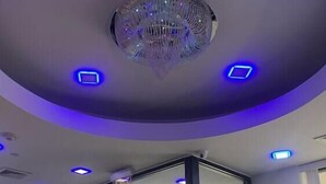 Interior - Lexington Inn - Brooklyn NY (Brooklyn)