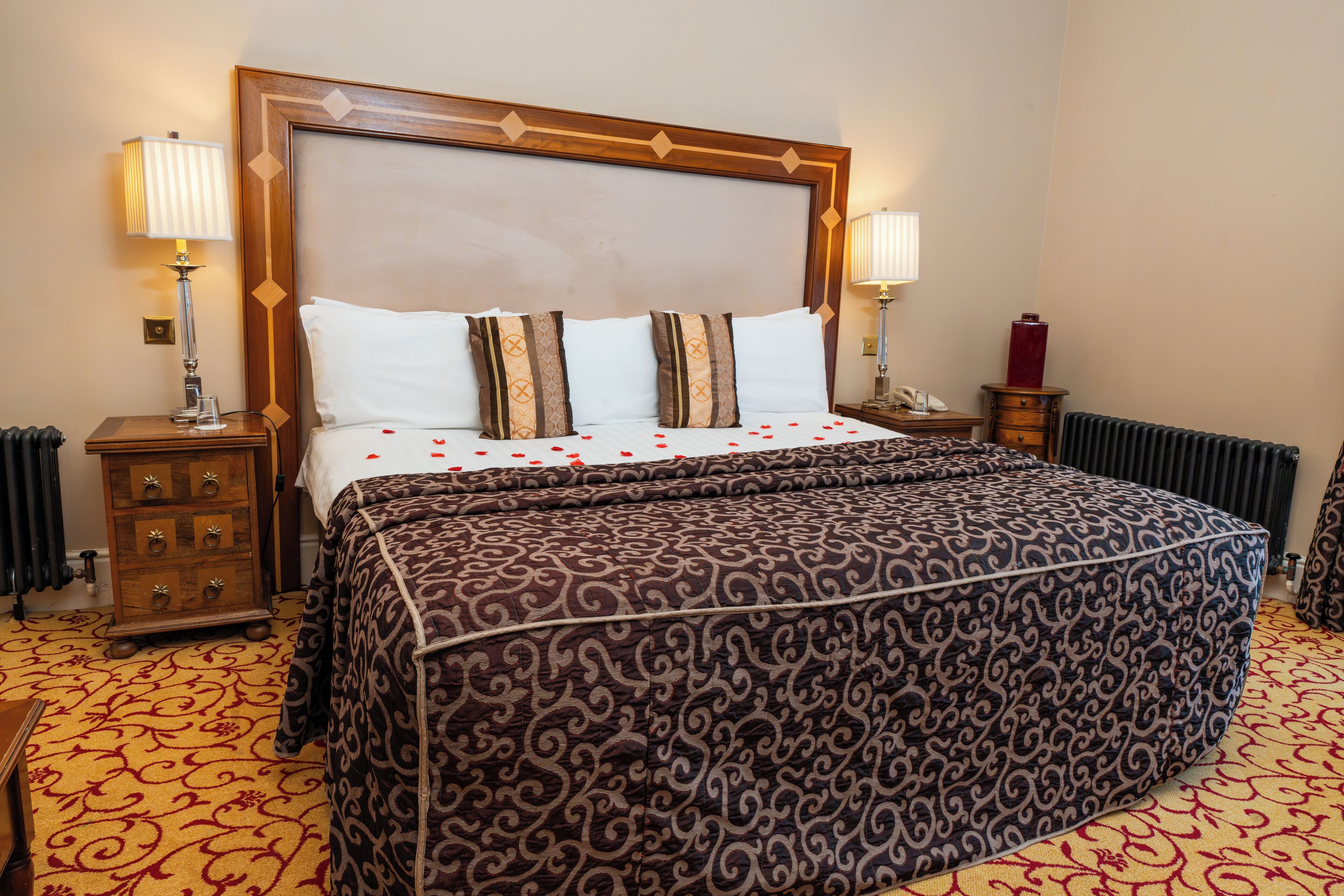 Suite | In-room safe, free WiFi, bed sheets, wheelchair access
