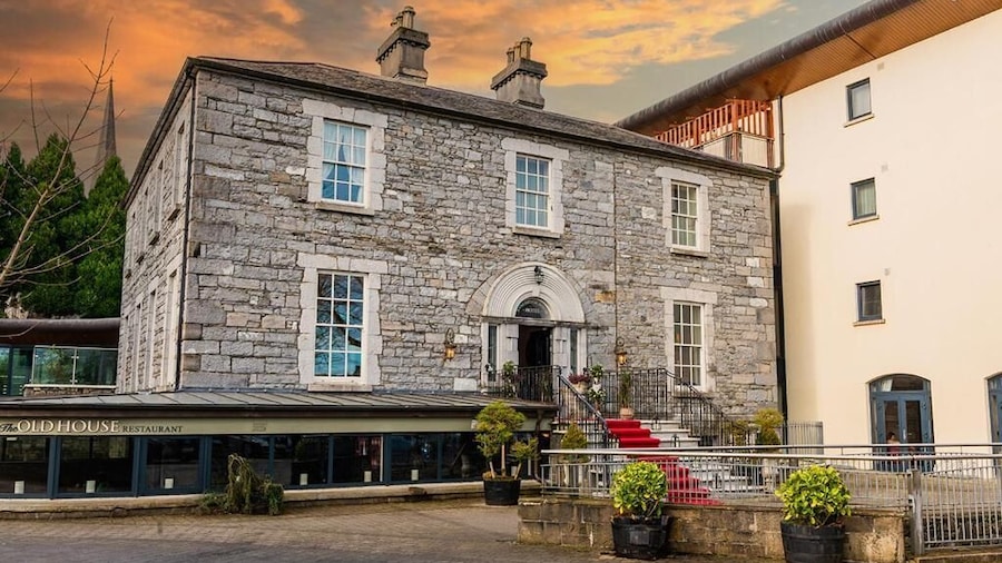 Annebrook House Hotel