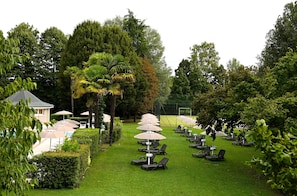 Sundeck