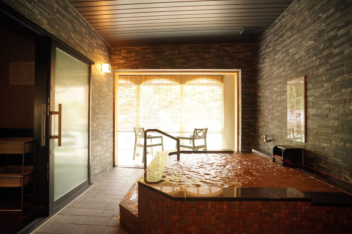 Suite Premium, Bebas Asap Rokok, sauna | Kamar mandi | Perlengkapan mandi gratis, pengering rambut, sandal, dan kloset