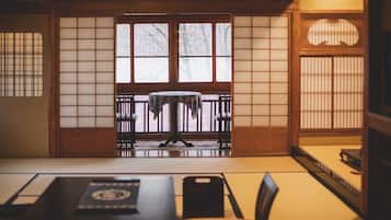 Japanese-Style Deluxe Room with Shower Room(Tenraku), Non Smoking | Down comforters, minibar, in-room safe, desk