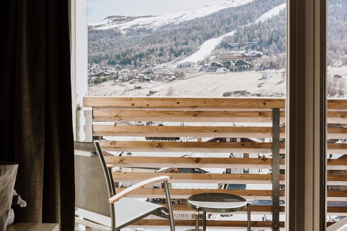 deluxe room | balcony