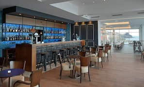 Snack bar