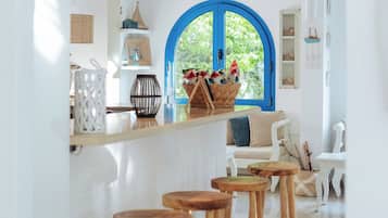 Bar (in der Unterkunft)