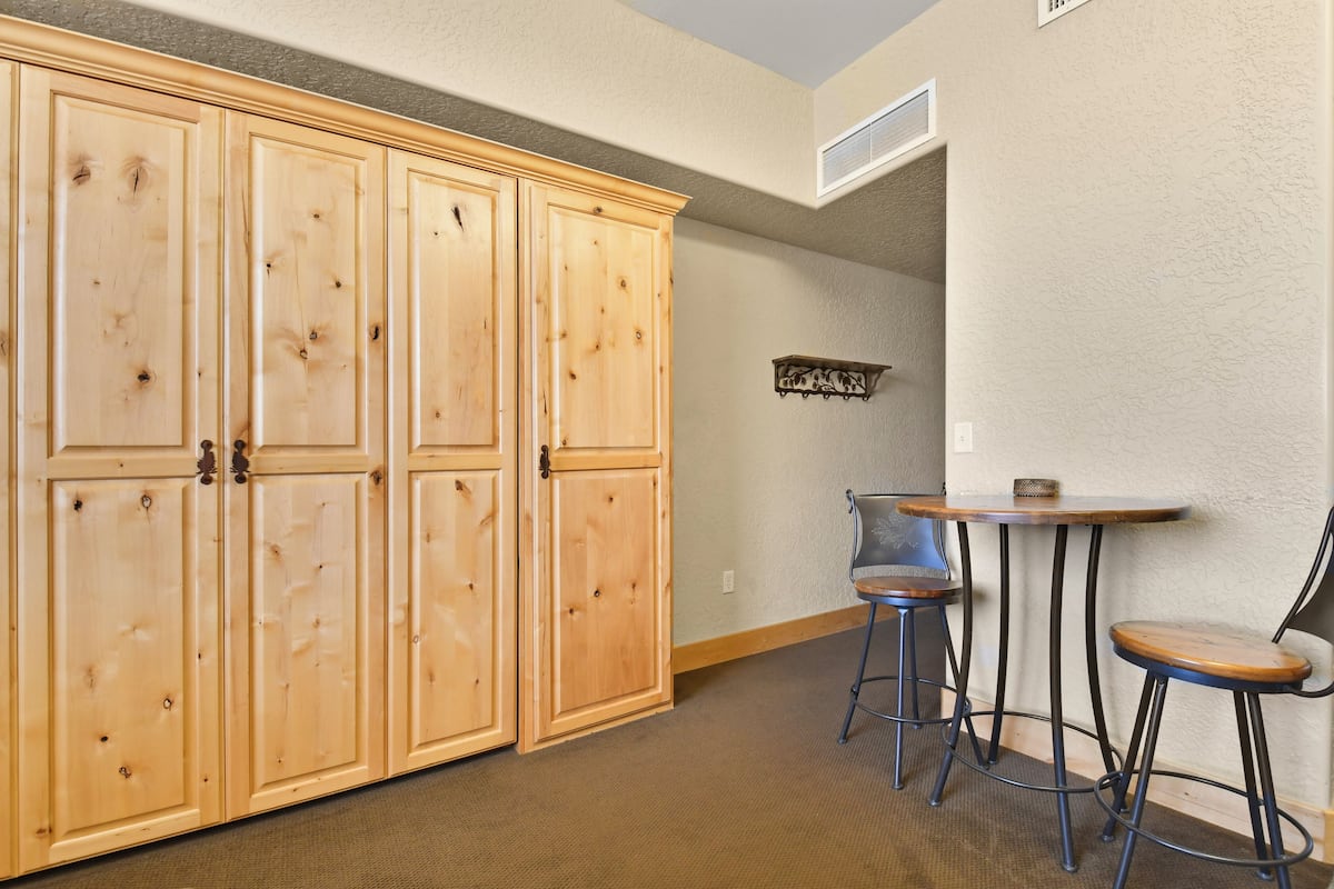 Studio (Silverado Lodge, Murphy) | 1 makuuhuone, silitysrauta/-lauta, ilmaiset vauvansängyt, ilmainen Wi-Fi