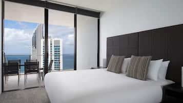 Safe på rommet, individuelt dekorert, individuelt innredet og skrivebord