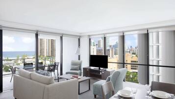 Apartment, 2 Bedrooms (Spa) | 3 bedrooms, in-room safe, individually decorated, individually furnished