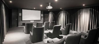 Mantra Circle on Cavill